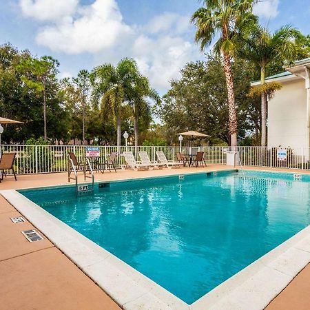 Mainstay Suites At Pga Village Port St. Lucie Exterior photo