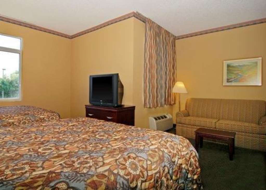 Mainstay Suites At Pga Village Port St. Lucie Room photo